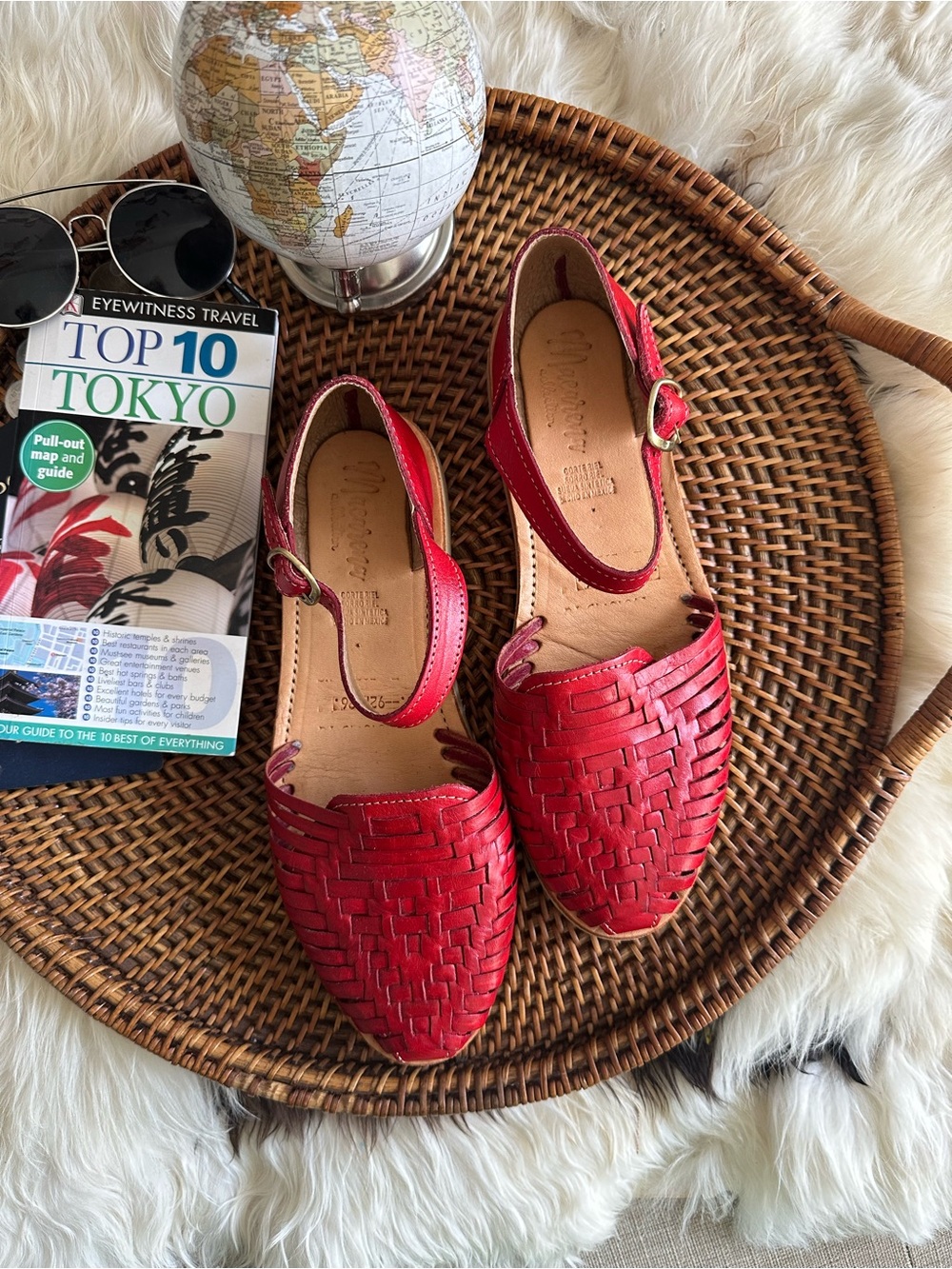 Macarena Collection Mexico Woven Leather Mary Jane Flats size 9.5
